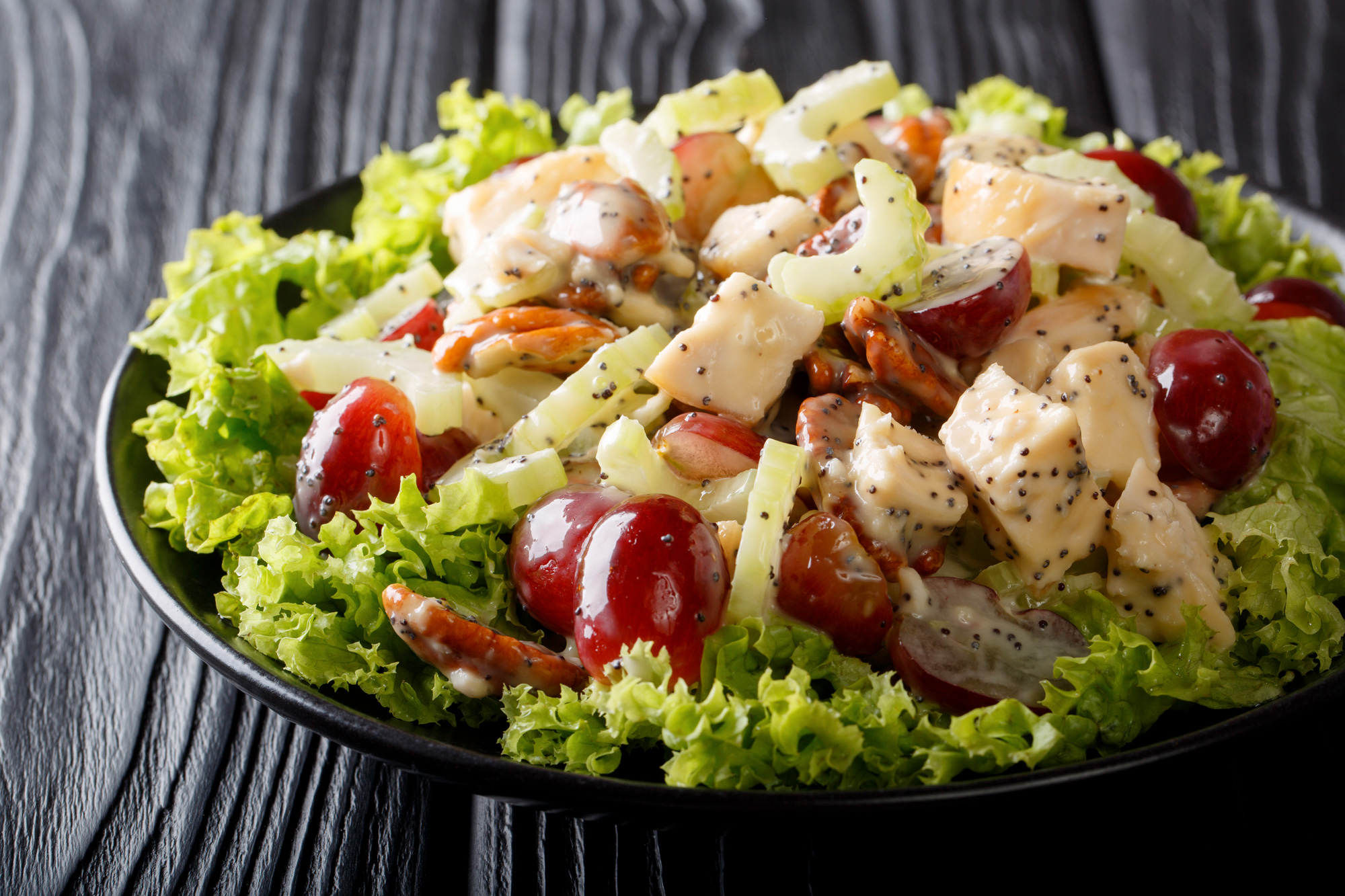 MDS_PROD-REG_sauce_salade_noix_colza_AdobeStock_267326980